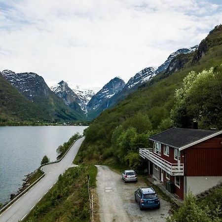 Lake View Apartment In Oldedalen, Stryn Bagian luar foto