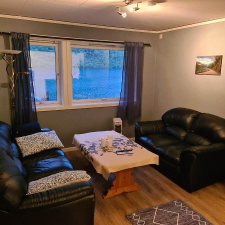 Lake View Apartment In Oldedalen, Stryn Bagian luar foto